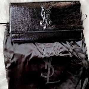 Classic YSL Saint Laurent Blk Patent Leather Clu…